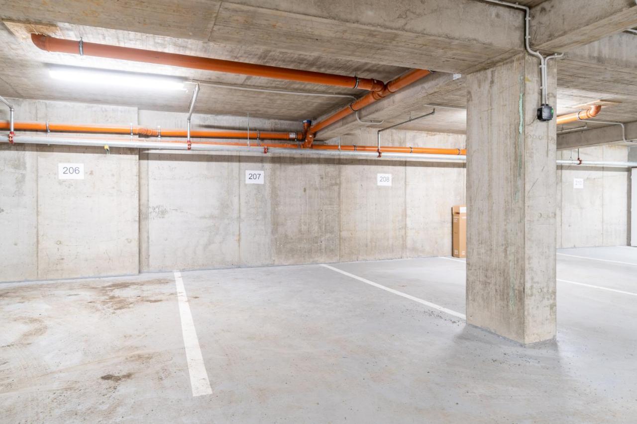 Brand New Studio Apartment #51 With Free Secure Parking In The Center 프라하 외부 사진